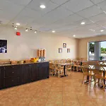 Super 8 by Wyndham Cambridge/Kitchener/Waterloo Area 