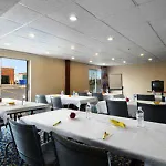Super 8 by Wyndham Cambridge/Kitchener/Waterloo Area 